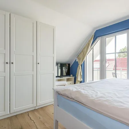 Haus Muschelsucher, Birkenstrasse 7a, App 7 * Zingst